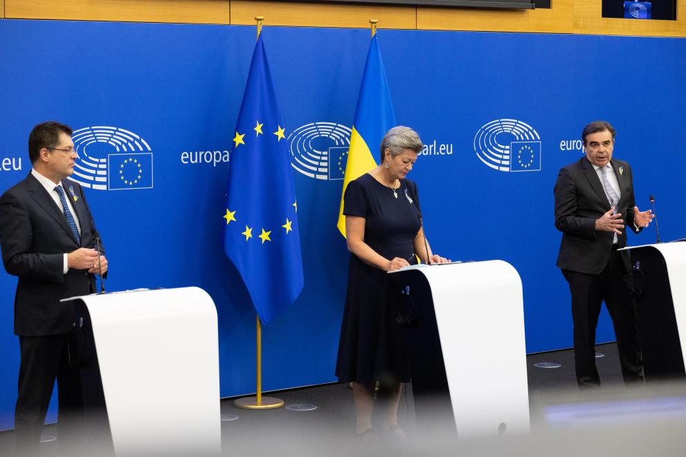 Press conference by Margaritis Schinas, Vice-President of the European Commission, Ylva Johansson, European Commissioner, and Janez Lenarčič, European Commissioner, on EU solidarity with those fleeing the war in Ukraine 