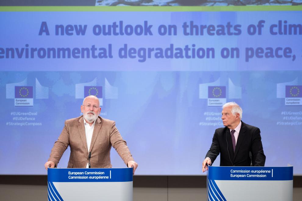 Press conference by Frans Timmermans, Executive Vice-President of the European Commission, and Josep Borrell Fontelles, Vice-President of the European Commission, on threats of climate change and environmental degradation on peace, security, and defence