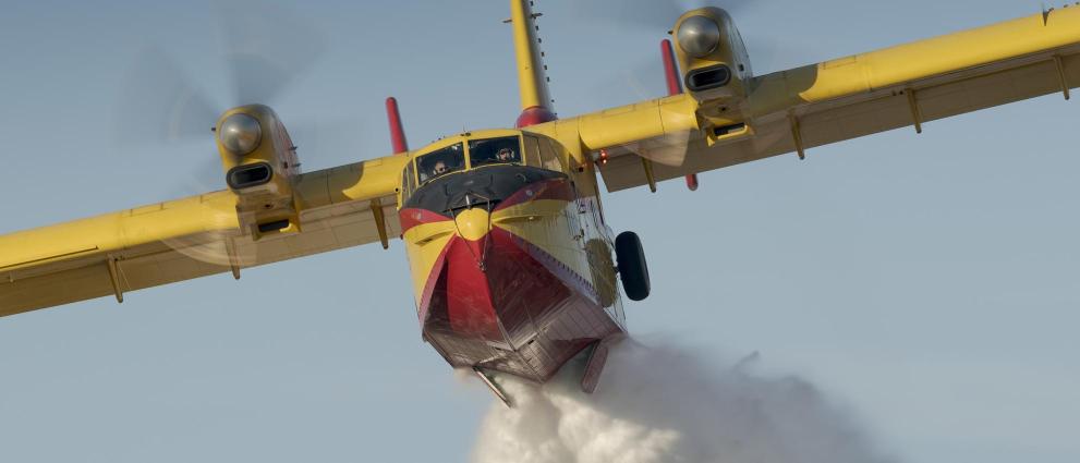 firefighter plane