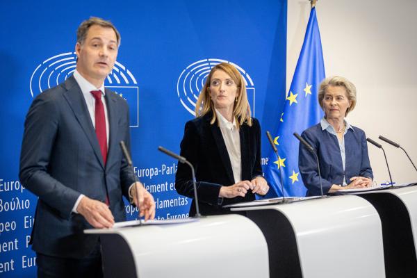 Press conference by Alexander De Croo, Belgian Prime Minister, Roberta Metsola, President of the European Parliament, and Ursula von der Leyen, President of the European Commission, on the adoption of the Pact on Asylum and Migration